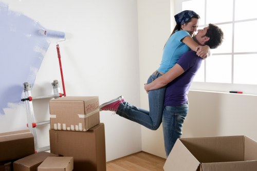 Local movers handling access and parking challenges in Paddington